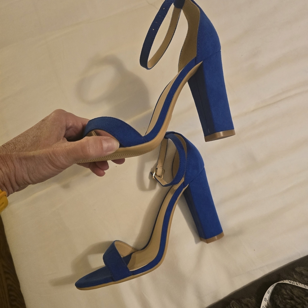 Women's Blue Ankle Strap Heels- (Faux Suede) Sz8 - Picture 8 of 11